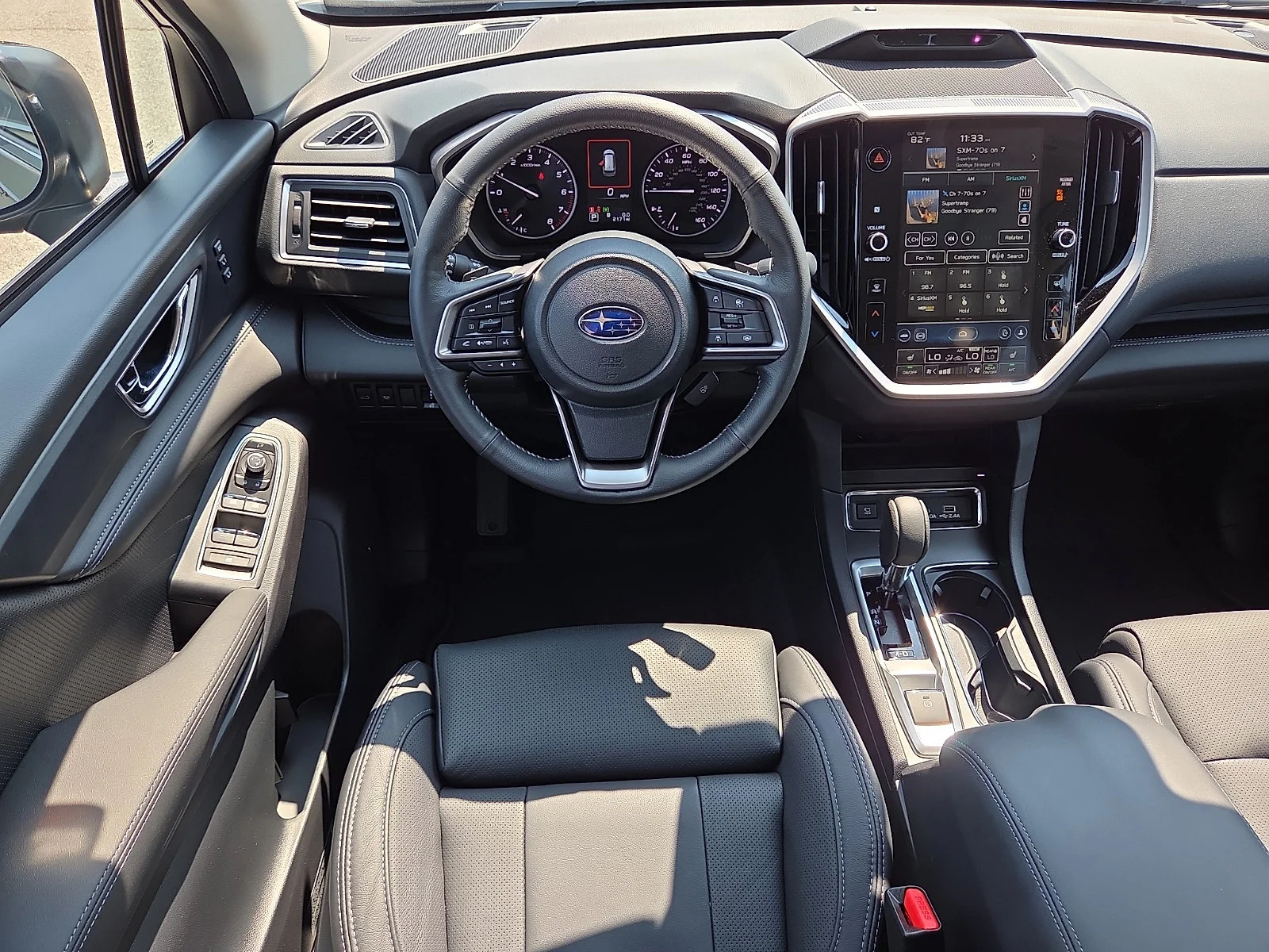 2025 Subaru Ascent Limited - Photo 13
