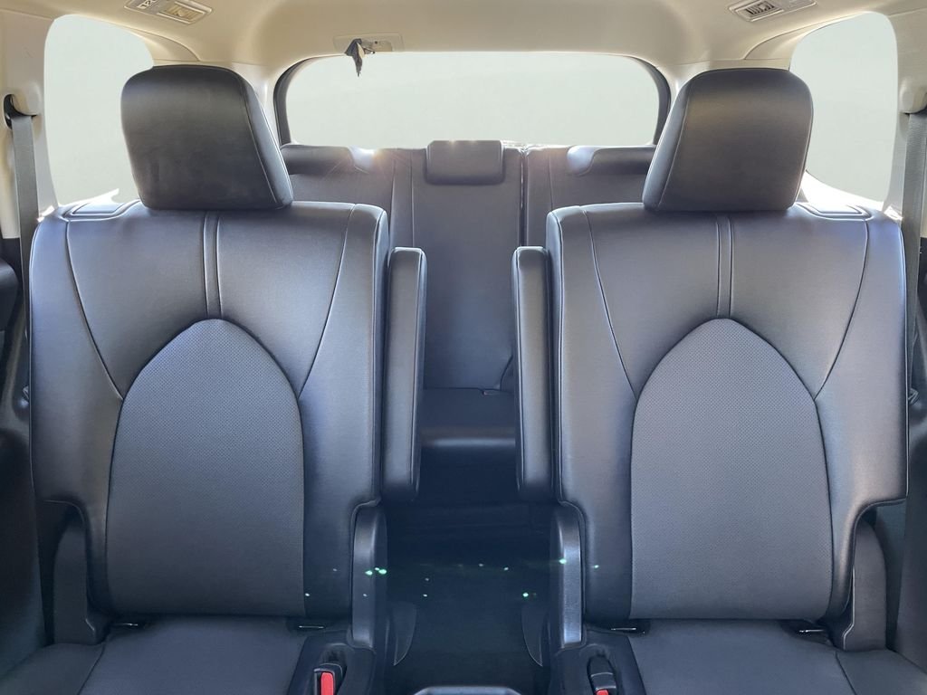Used 2024 Beige Toyota XLE image 19