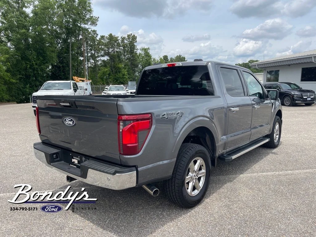 Used 2024 Gray Metallic Ford XLT image 15