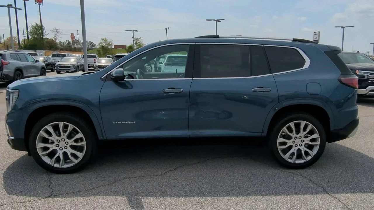 2026 GMC Acadia Denali - Photo 56