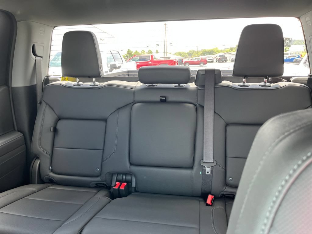 New 2026 Onyx Black GMC SLT image 12