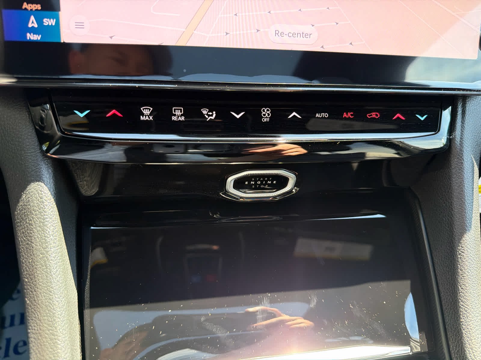New 2026 Bright White Clear-Coat Exterior Paint Jeep 85th Anniversary Edition image 40