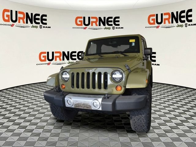Used 2013 Green Jeep Unlimited Sahara image 7