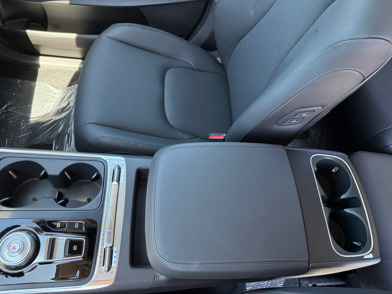 New 2026 Ivory Silver Kia SX Prestige image 14