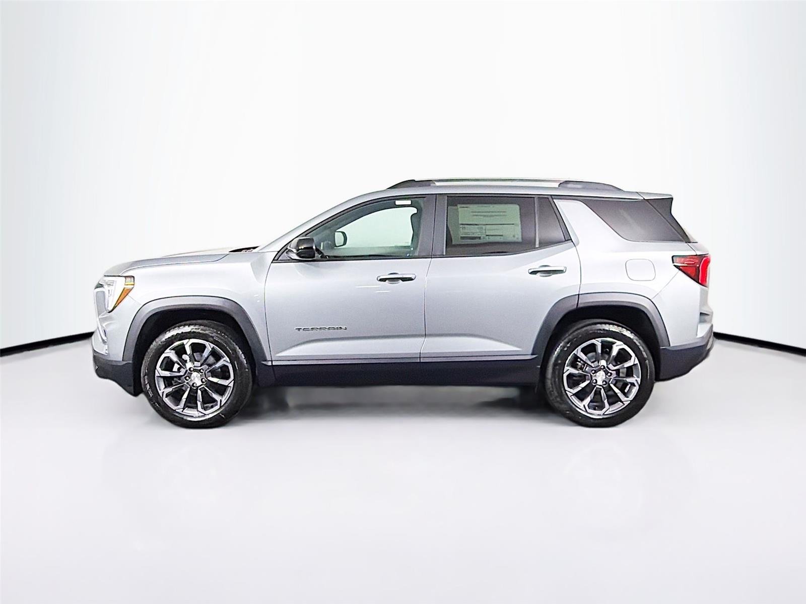 New 2027 Sterling Metallic GMC AWD Elevation image 8
