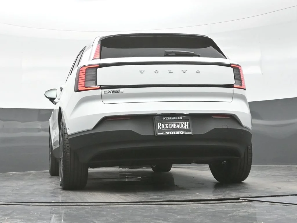 New 2026 Crystal White Volvo Twin Motor Performance Ultra image 35