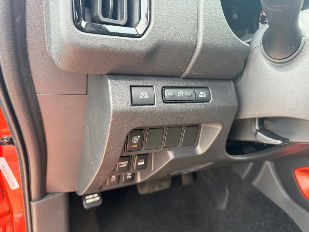 Certified Used 2025 Orange Nissan PRO-4X image 14