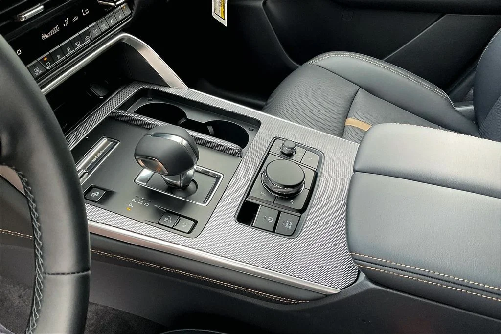 2025 Mazda CX-70 Premium Plus Package - Photo 7