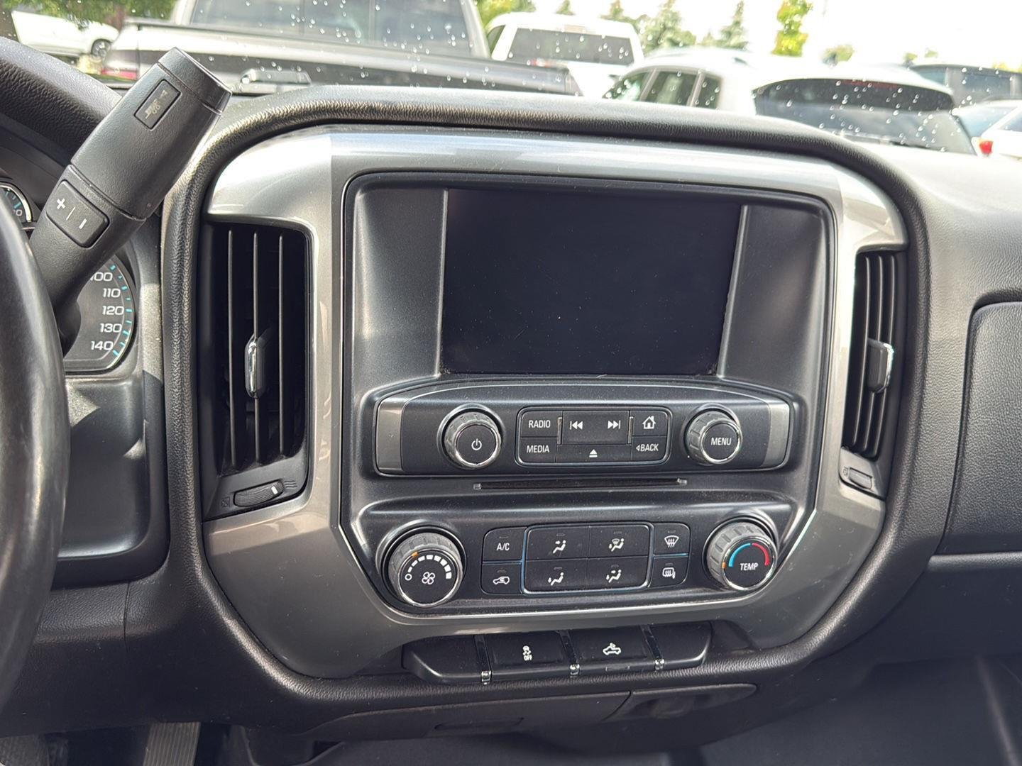Used 2018 Black Chevrolet LT image 5