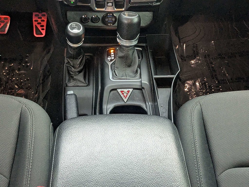 2020 Jeep Gladiator Sport S - Photo 18