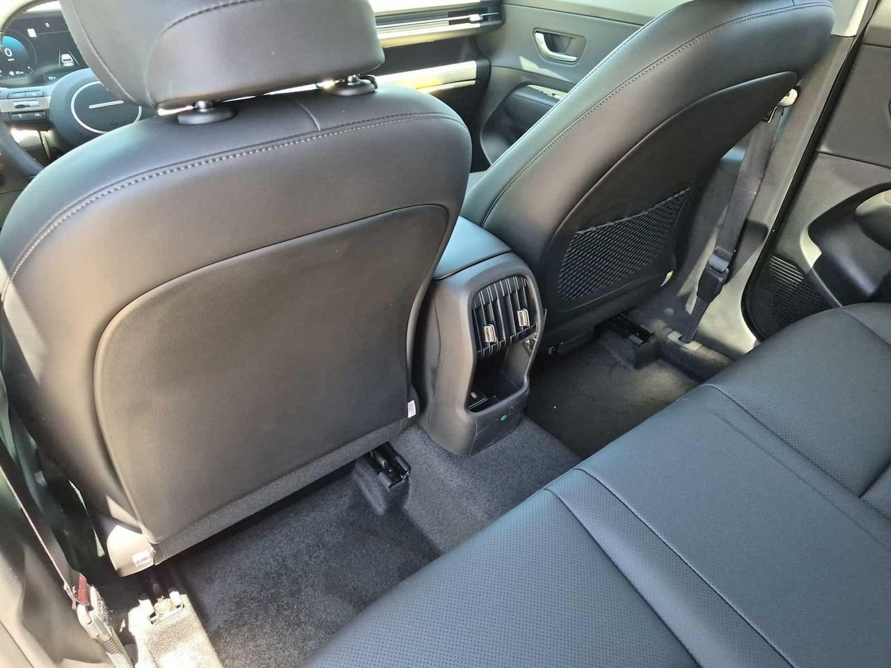 New 2026 Cyber Gray Metallic Hyundai Limited AWD image 18