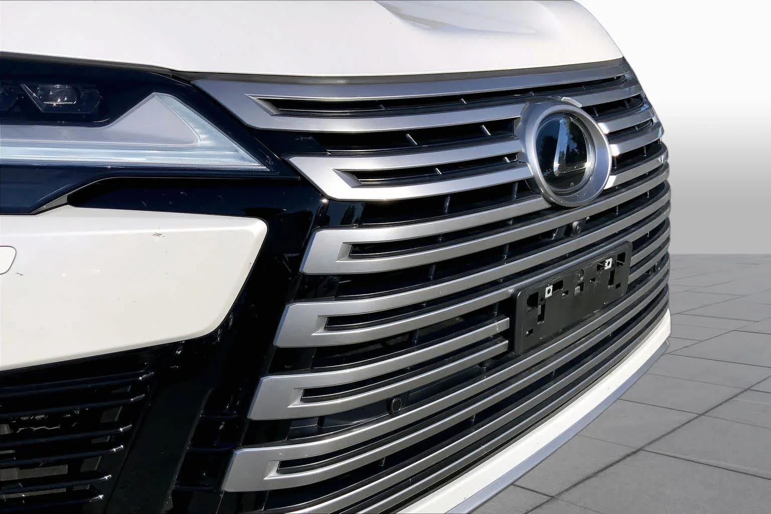 Certified Used 2026 Eminent White Pearl Lexus Luxury image 30