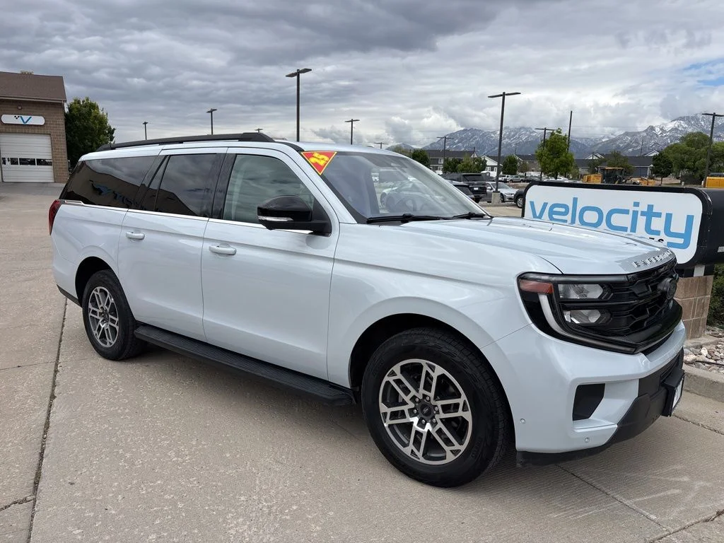 2025 Ford Expedition Active MAX 4x4's photo