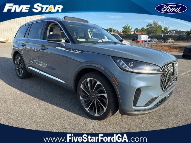2025 Lincoln Aviator Reserve RWD's photo