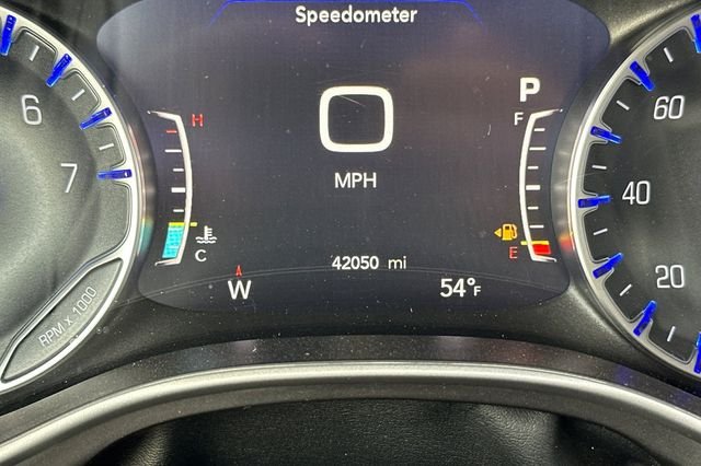 Certified Used 2024 Silver Chrysler Touring L image 28