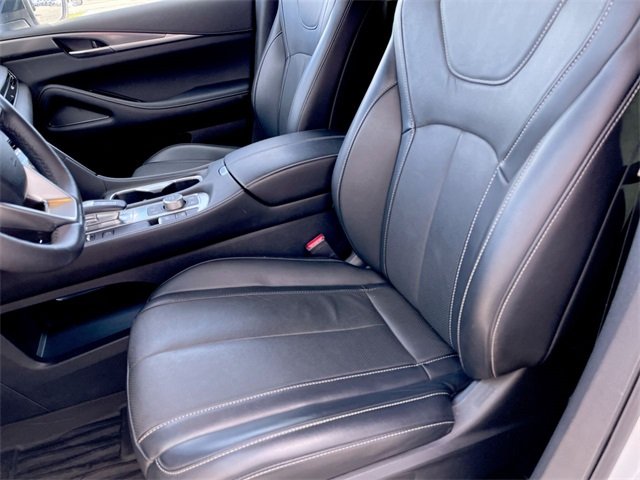 2023 Infiniti QX60 Luxe photo 3