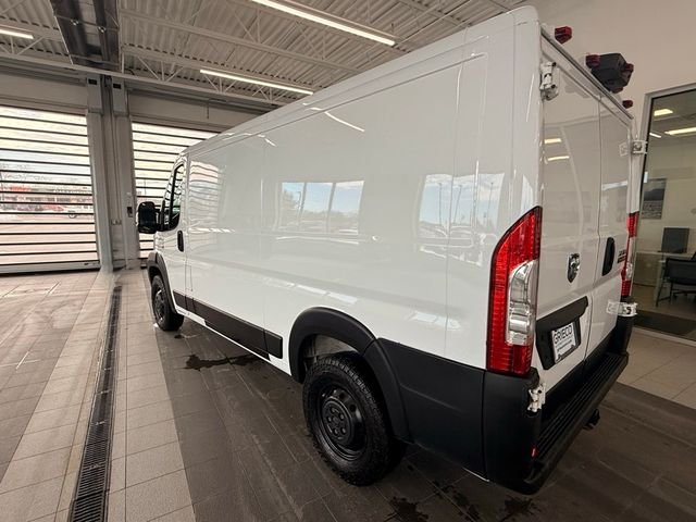 Used 2022 White Ram Base image 7