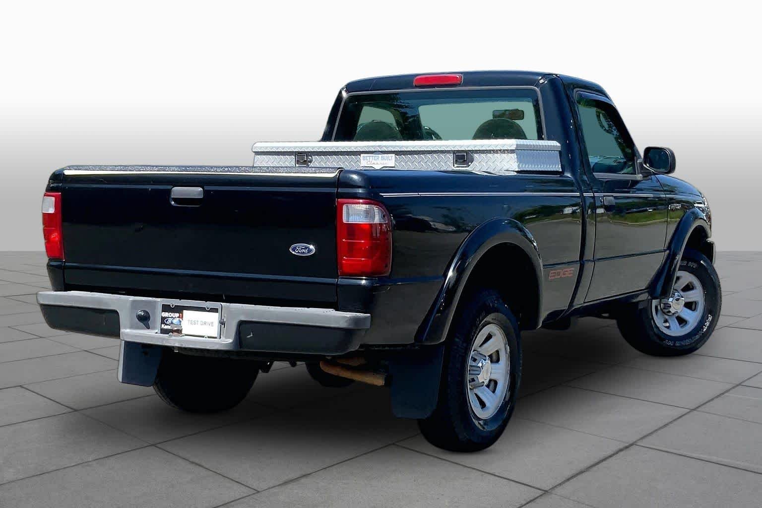 Used 2003 Black Ford Edge image 11
