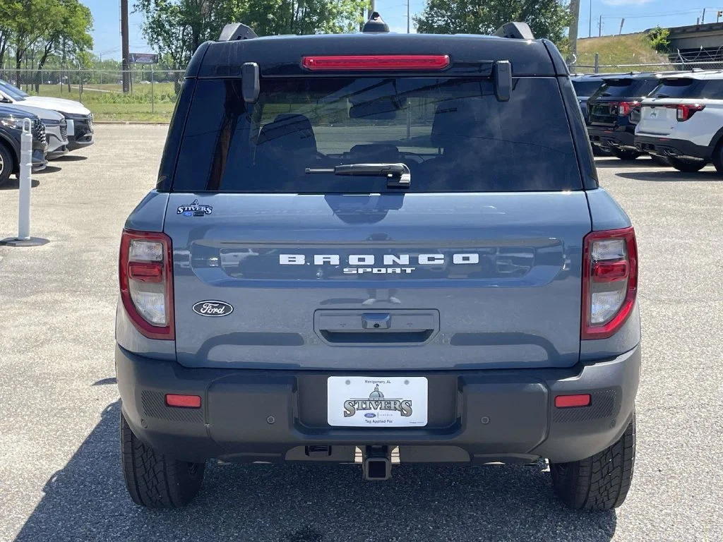 New 2026 Gray Ford Badlands image 4