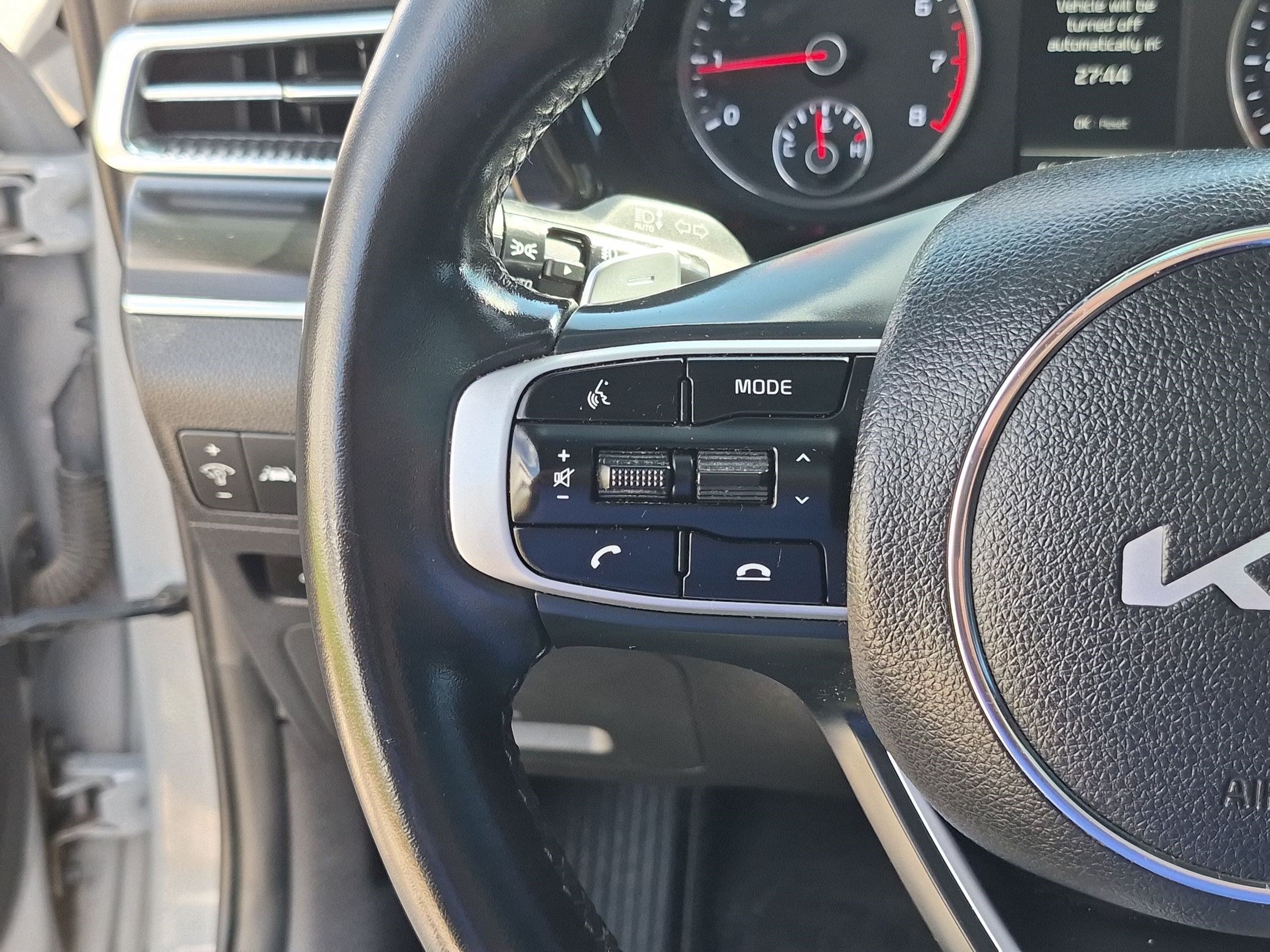 Used 2023 Wolf Gray Kia GT image 19