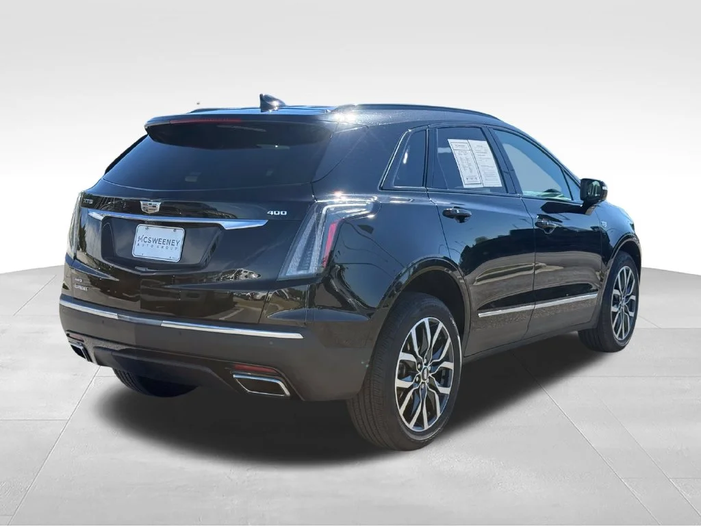 Used 2021 Black Cadillac Sport image 28