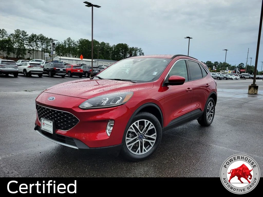 Used 2020 Red Ford SEL image 1