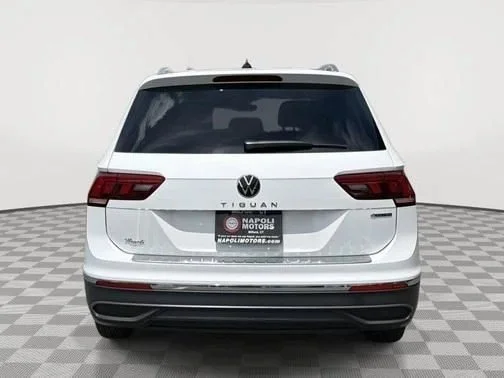 Used 2024 Pure White Volkswagen 2.0T Wolfsburg Edition image 4