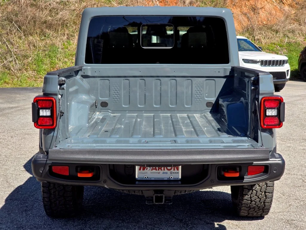 New 2026 Gray Jeep Mojave X image 13