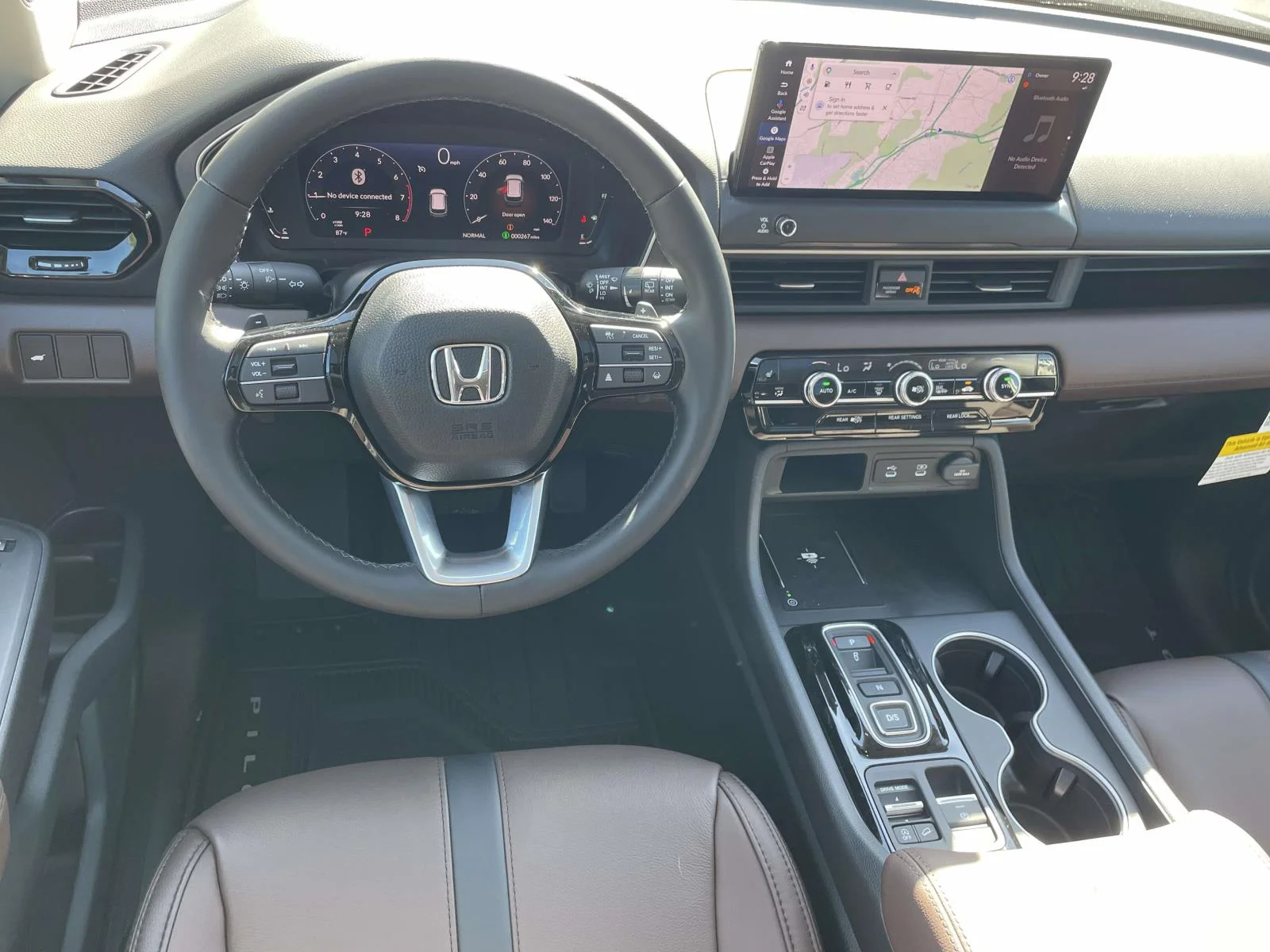 New 2026 Platinum White Pearl Honda TOURING AWD image 3