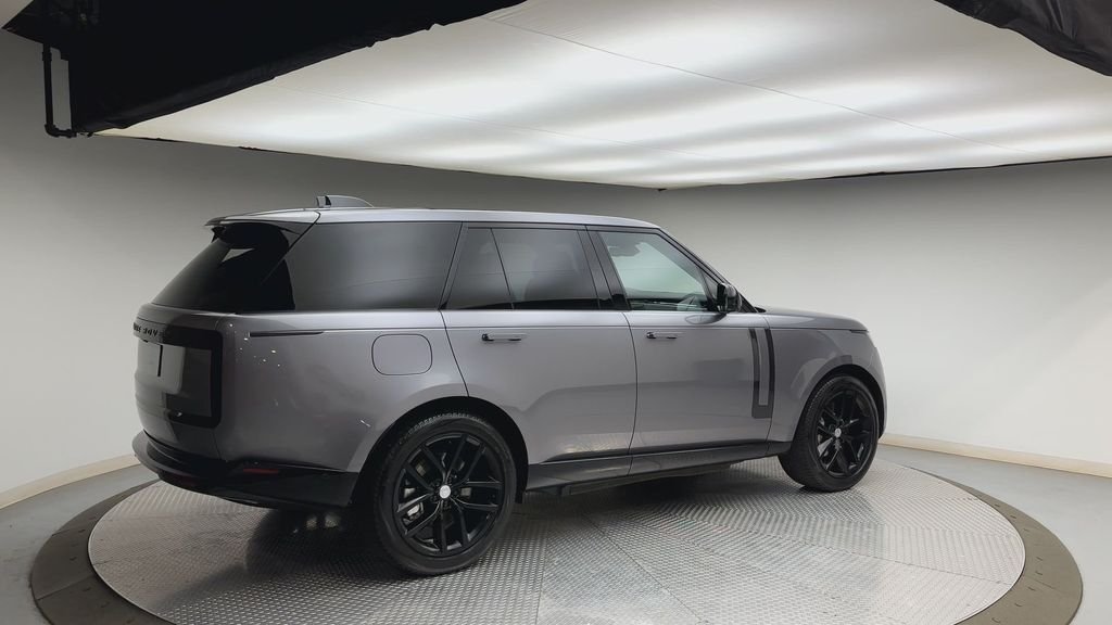 Used 2025 Land Rover Range Rover SE with VIN SALKP9F47SA295722 for sale in Englewood, NJ