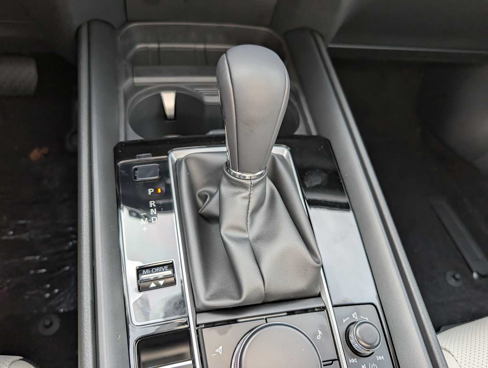 New 2026 Machine Gray Metallic Mazda 2.5 S Premium image 24