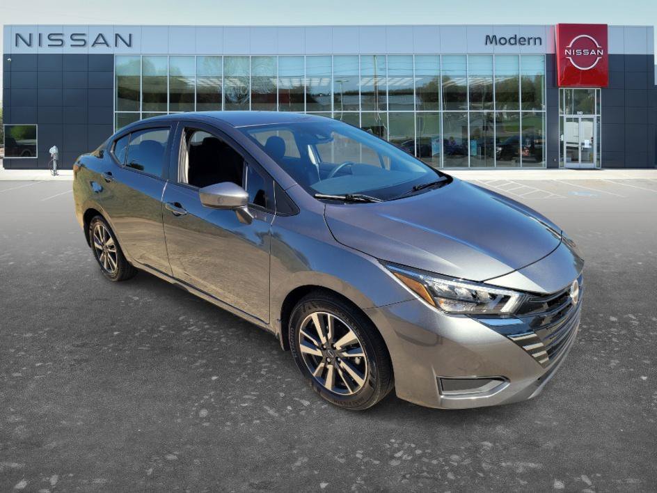Certified Used 2025 Gun Metallic Nissan SV image 3