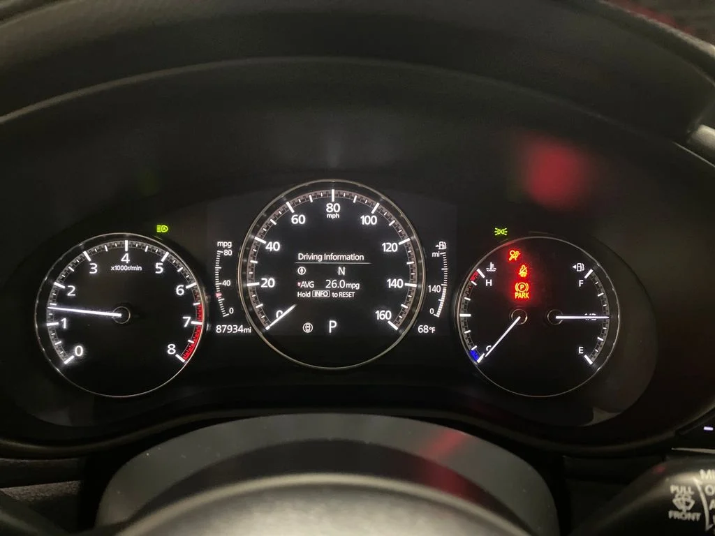 Used 2020 White Mazda Preferred image 19