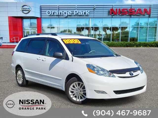 2010 Toyota Sienna