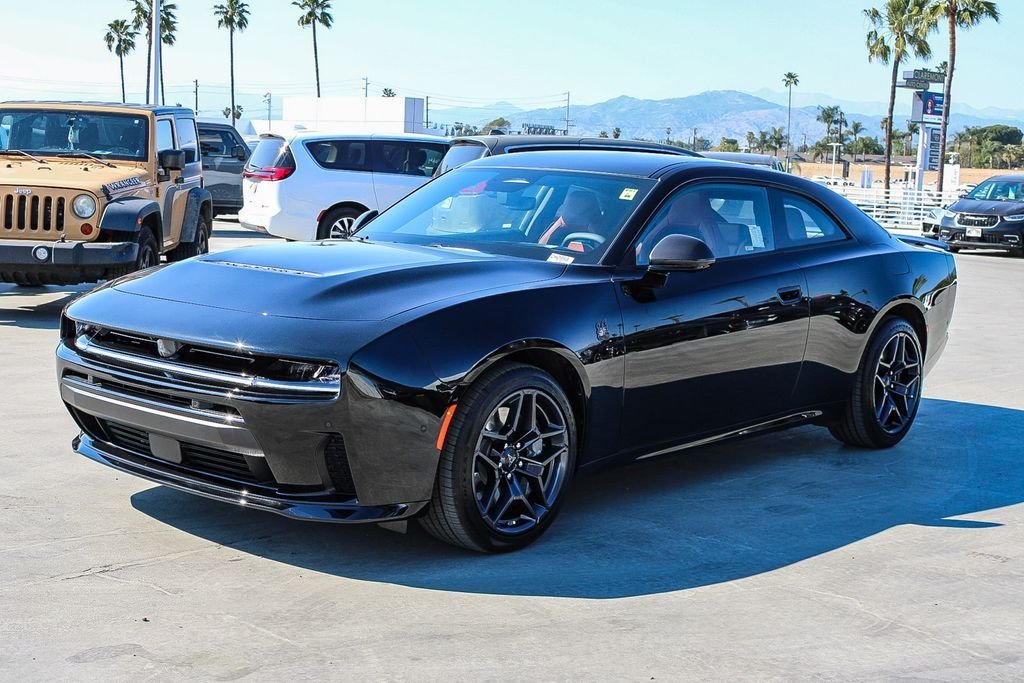 New 2026 Diamond Black Crystal Pearlcoat Dodge Scat Pack Plus image 4