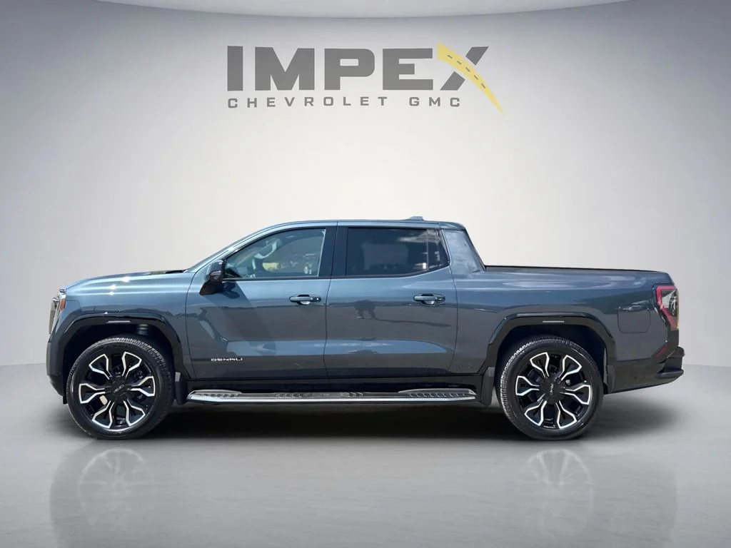 Used 2025 Blue GMC Denali image 2