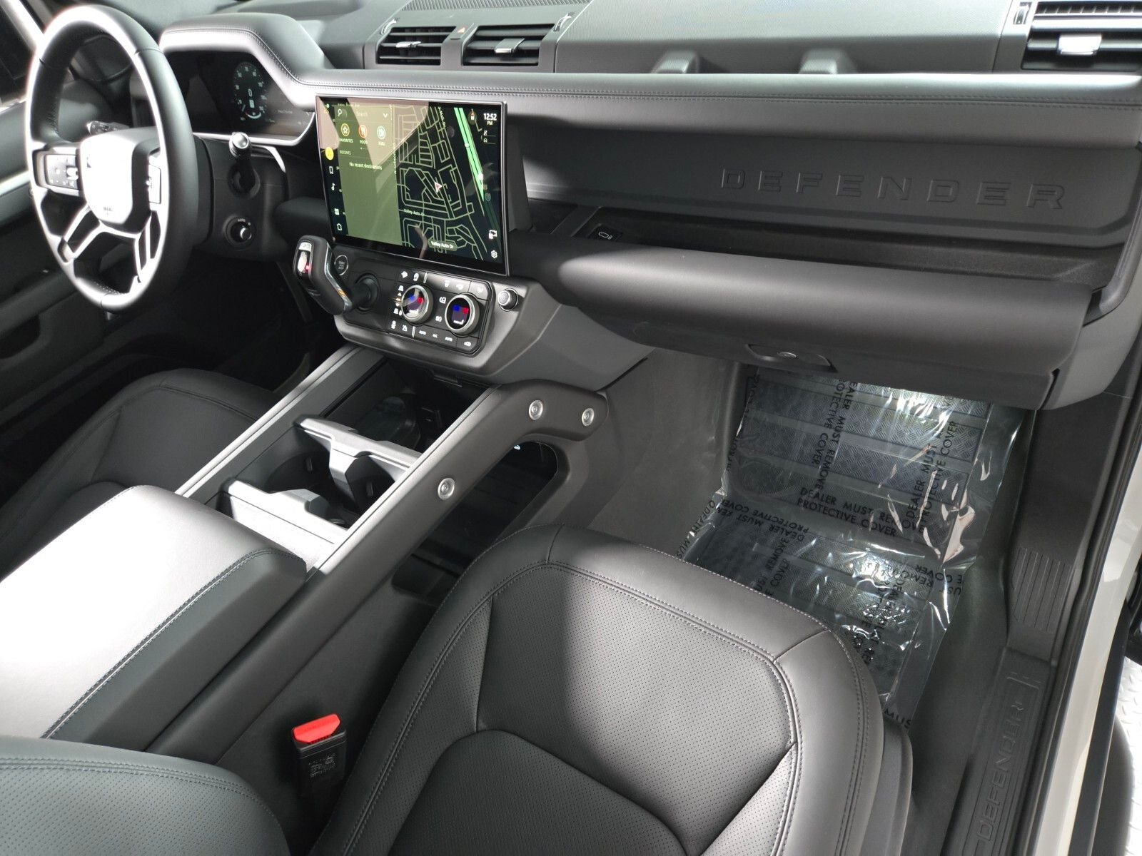 2026 Land Rover Defender X-Dynamic SE - Photo 21