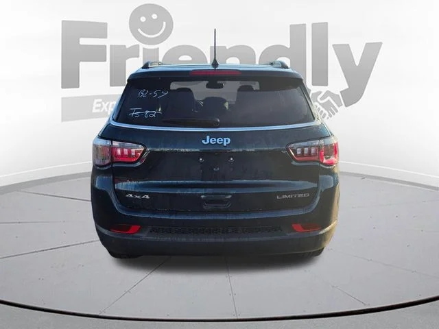 New 2026 Fathom Blue Pearl-Coat Exterior Paint Jeep Limited image 6