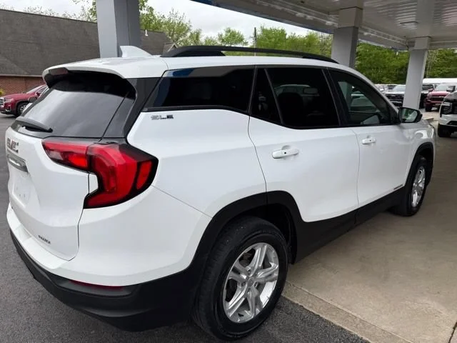 Used 2021 Summit White GMC SLE image 6