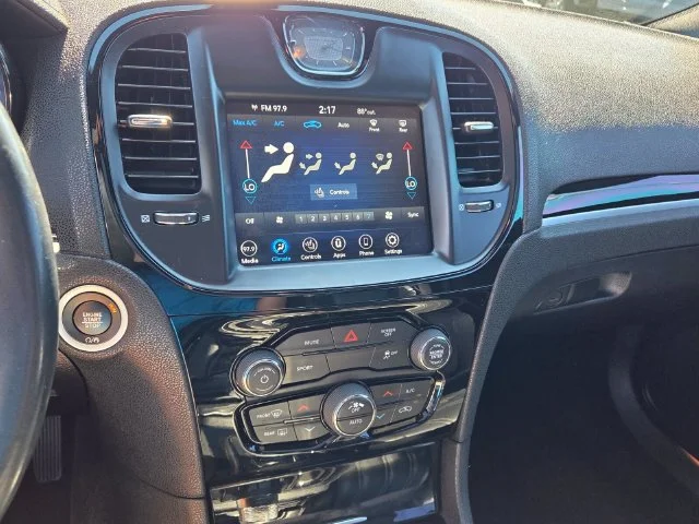 Used 2020 Silver Chrysler S image 18