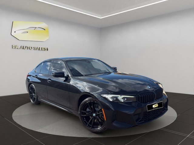2023 BMW 3 Series 330i xDrive Sedan's photo