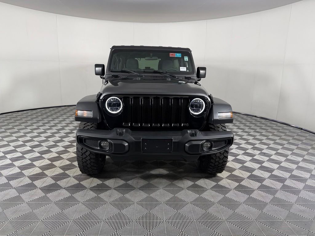 Used 2023 Gray Jeep Sport image 6