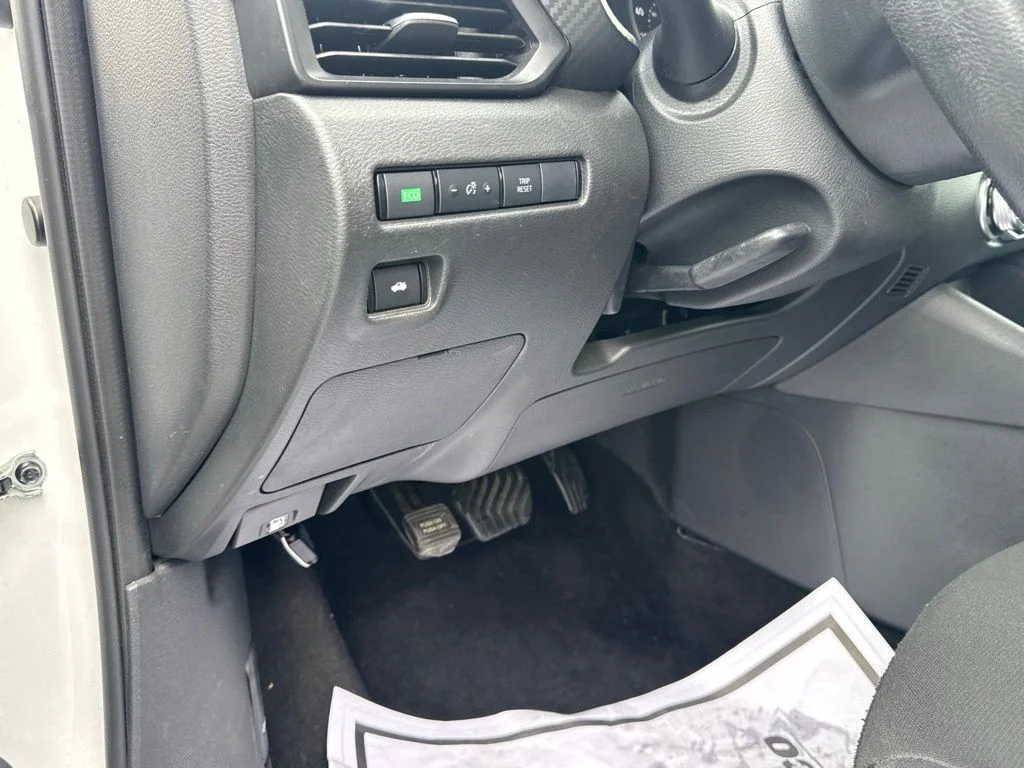 Used 2024 White Nissan S image 13