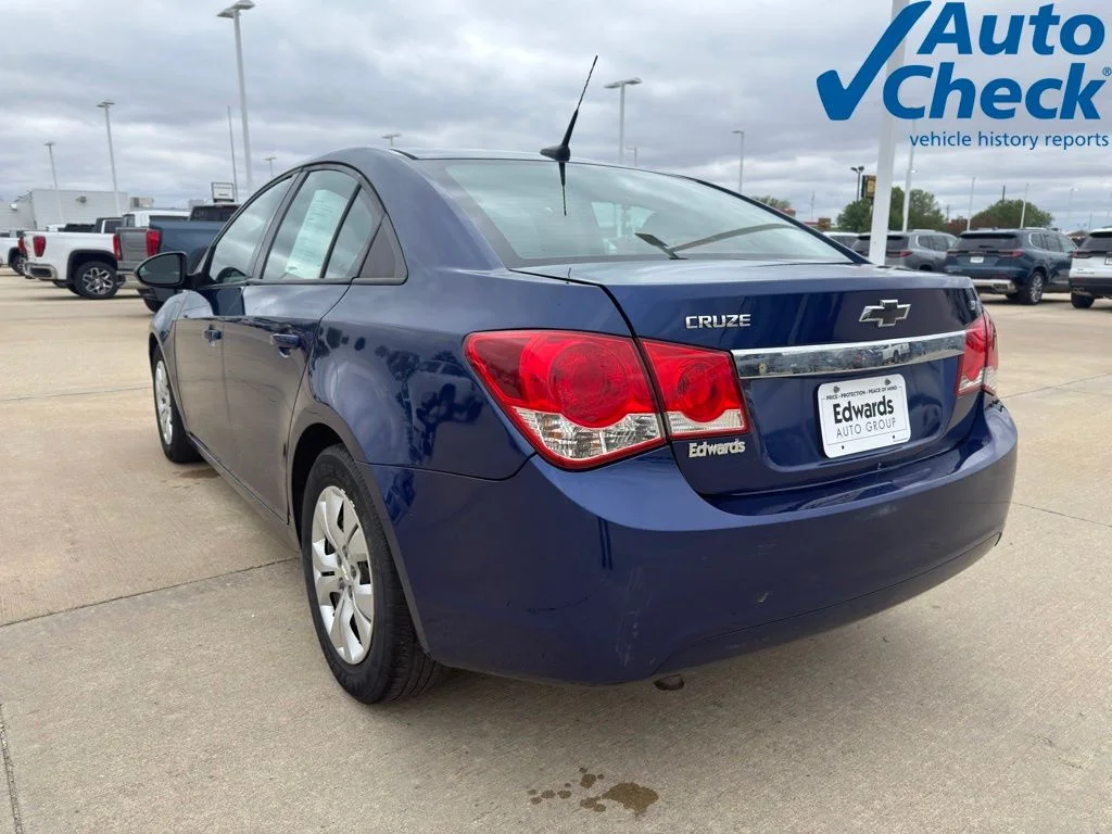 Used 2013 Blue Chevrolet LS image 7