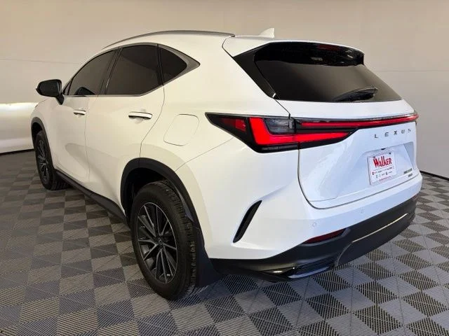 Used 2026 White Lexus 350 Premium image 5