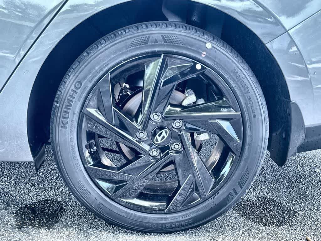 2026 Hyundai Elantra SEL Sport - Photo 11