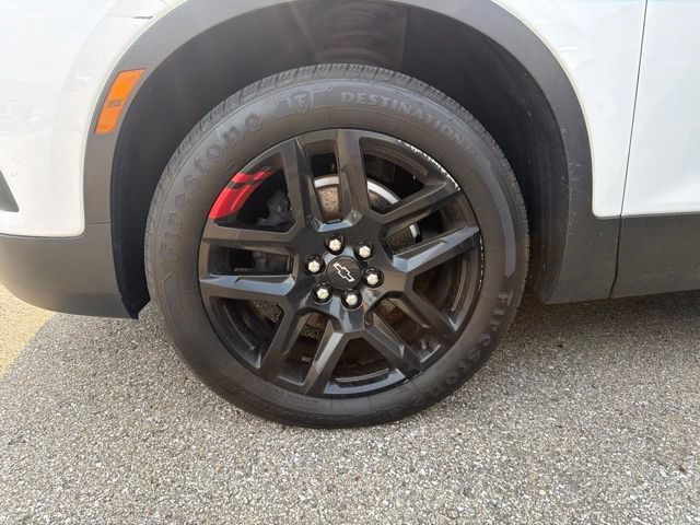 Photo 3