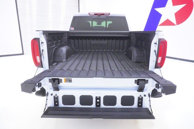 2026 GMC Sierra 1500 Denali - Photo 8