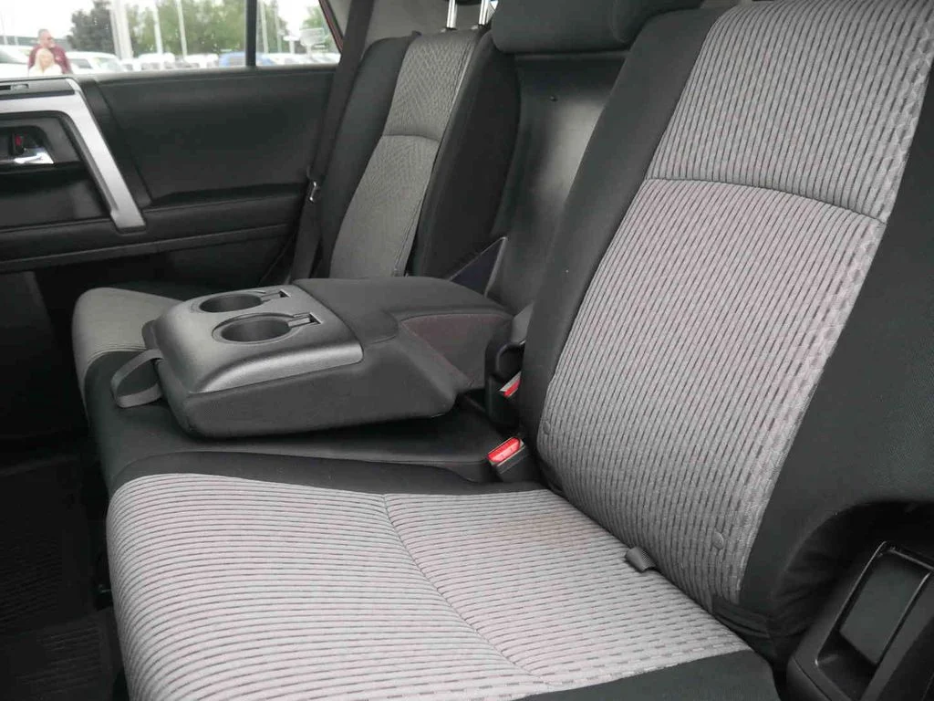 Used 2020 Red Toyota SR5 image 17