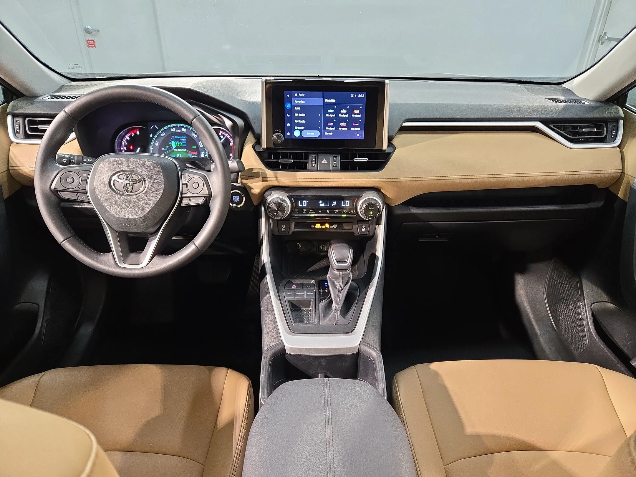 Certified Used 2025 Blueprint Toyota XLE Premium image 10